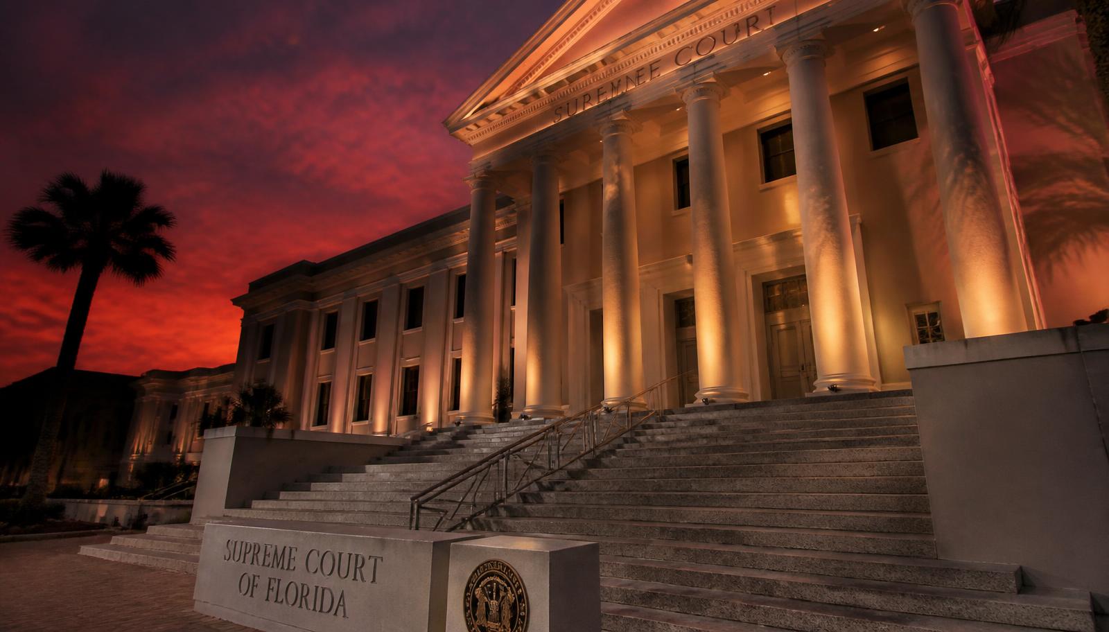 Miami-Dade courthouse on a bright sunny day